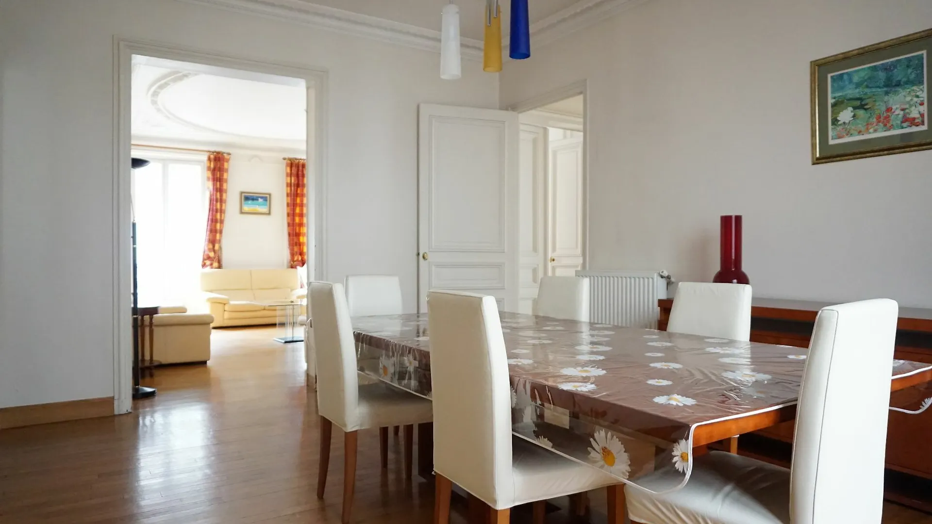Place Des Etats Unis-5 Pieces-130 M² -Paris 16